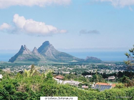 mauritius  ( insula ) orce fel de peisaj numa sa fie fain !!!!!!